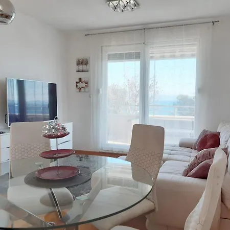Διαμέρισμα Luxury Znjan Beach